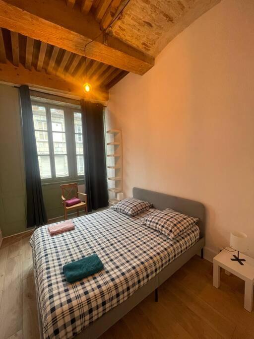 Elegant 2 Chambres Vieille Ville Besançon Eksteriør billede